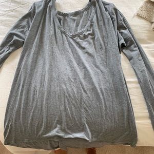 lululemon reversible long sleeve // 6